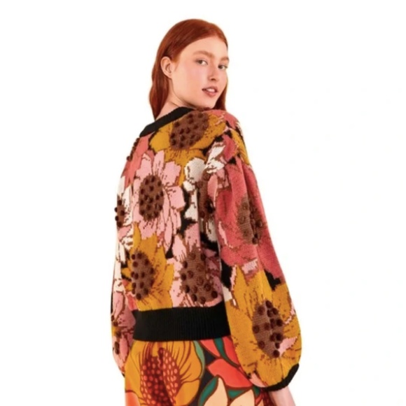 NEW! Farm Rio Sunflower Pom Pom Sweater Size: Medium - Picture 6 of 14